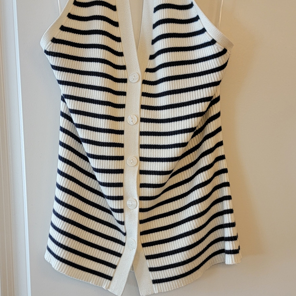 Abercrombie & Fitch Black and White Striped Cardigan